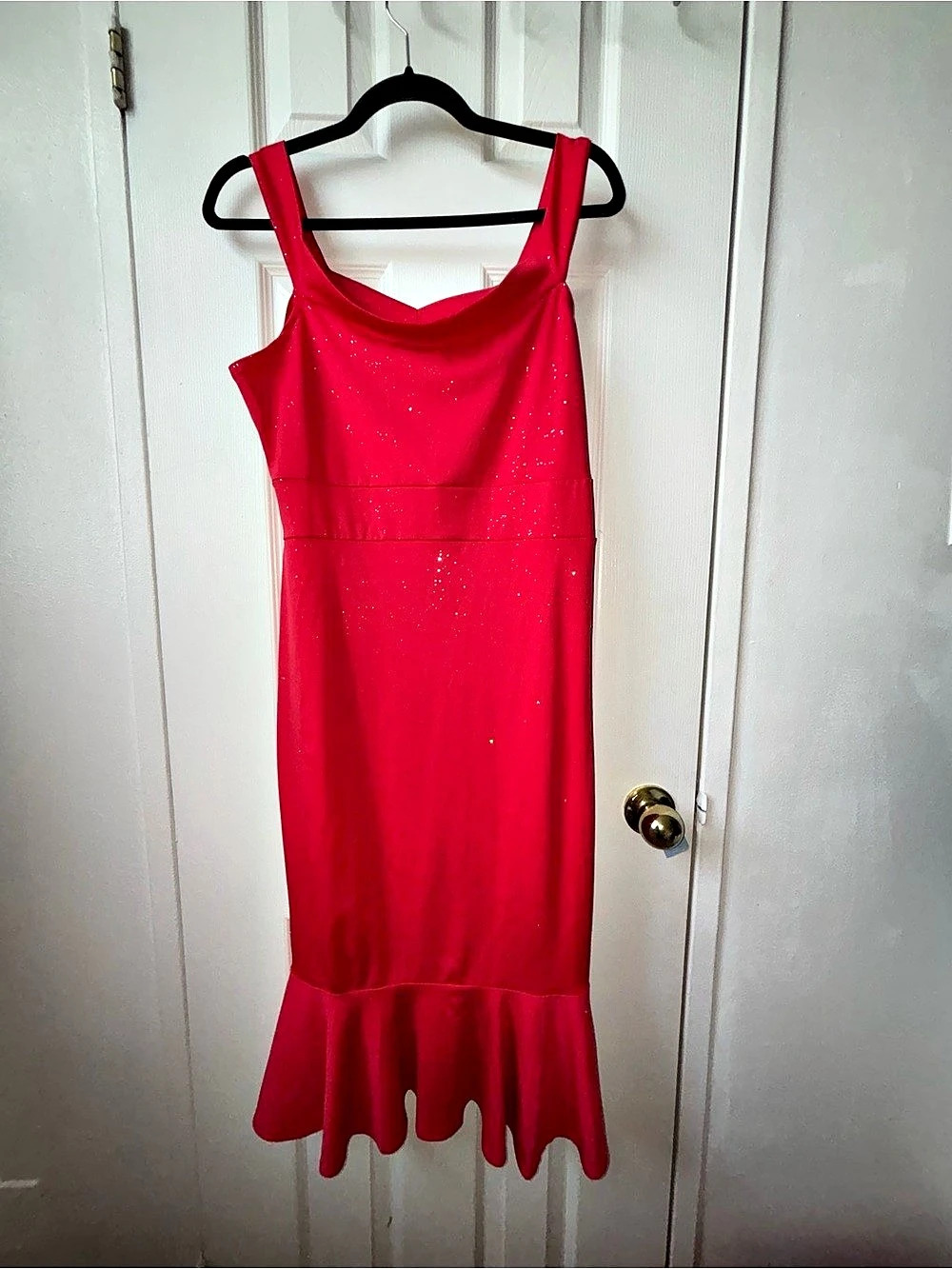 Sparkle Ruffle Cocktail Dress in Red Like New